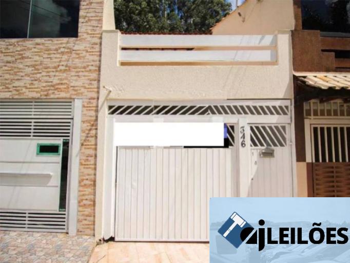 CASA COM 2 QUARTOS À VENDA, 132M² - CAPITAL SP