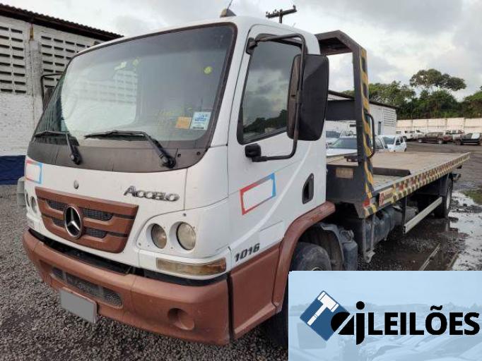 MERCEDES BENZ ACCELO 17/17