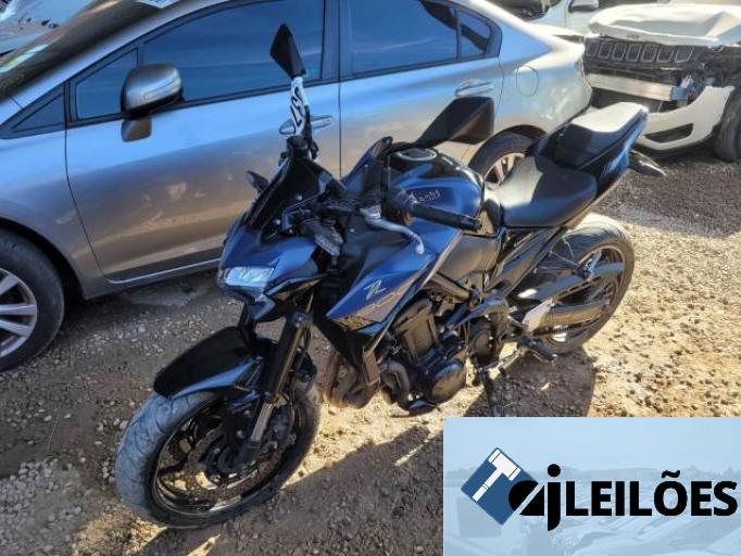 KAWASAKI Z 900 22/22