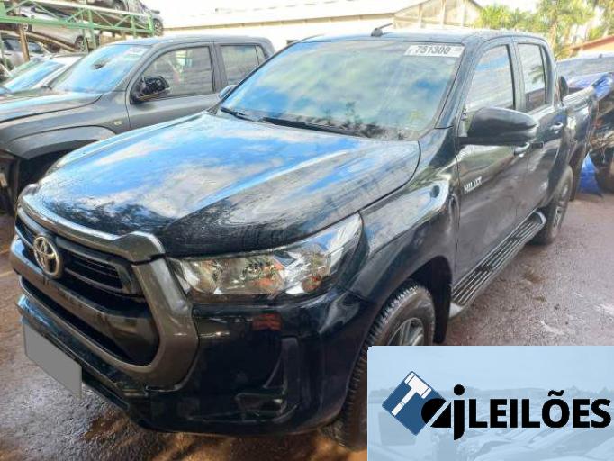 TOYOTA HILUX CD 21/21