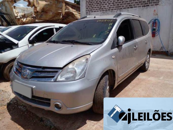 NISSAN GRAND LIVINA 13/13
