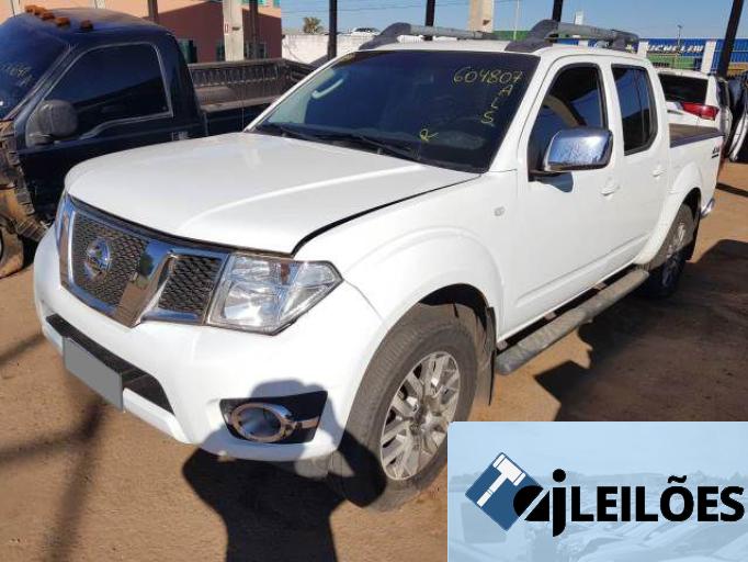 NISSAN FRONTIER CD 16/16