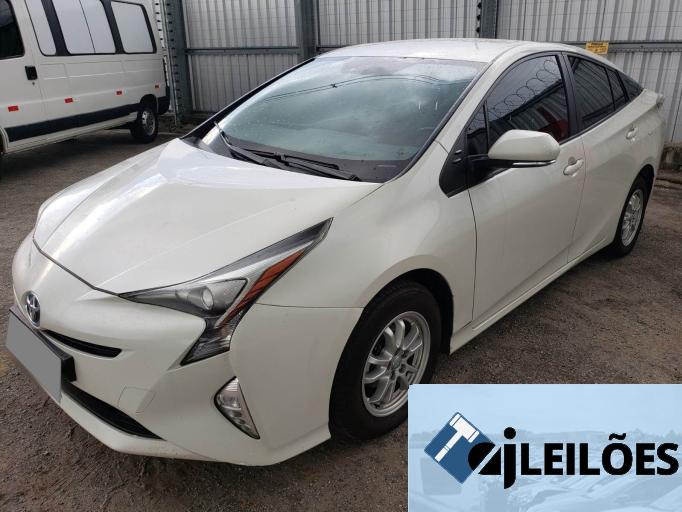 TOYOTA PRIUS 18/18