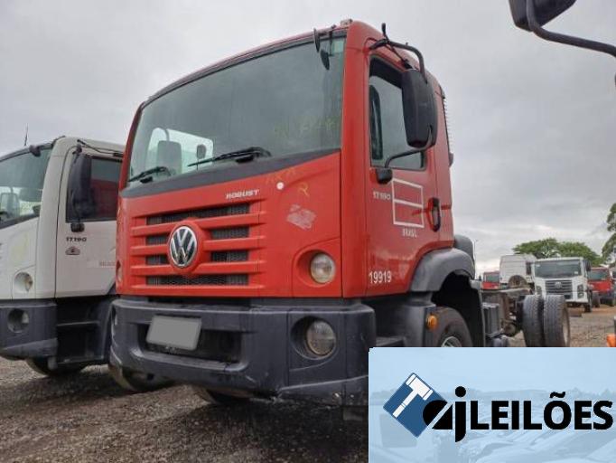 VOLKSWAGEN CONSTELLATION 21/22