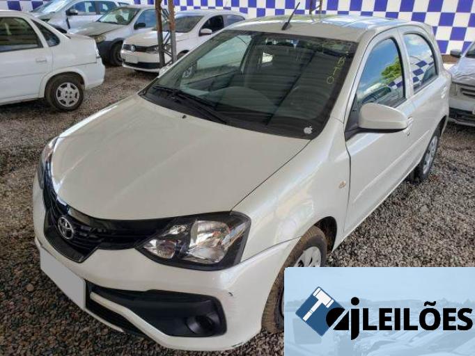 TOYOTA ETIOS 18/19
